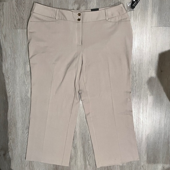 Alfani Women's Beige Tummy Control Curvy Fit Trouser Leg Pants Plus Size 24W - Picture 1 of 13